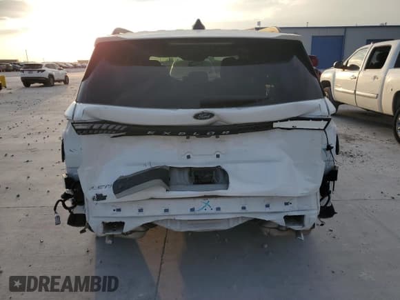 ✅ 2025 Ford Explorer Active • VIN: 1FMUK7DH8SGA50297 • Lot: 89490865. Listed on Copart with 21,171 mi. Free auction sales archive from the USA and detailed vehicle history report at DreamBid. Image 6.