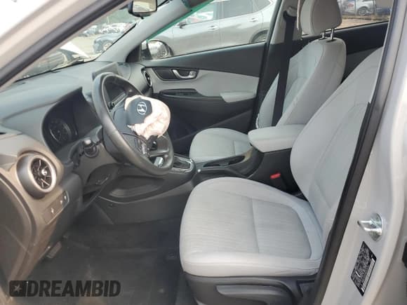 ✅ 2022 Hyundai Kona SEL • VIN: KM8K3CAB3NU916152 • Lot: 67687415. Listed on Copart with 31,823 mi. Free auction sales archive from the USA and detailed vehicle history report at DreamBid. Image 7.