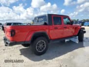 ✅ 2022 Jeep Gladiator Overland • VIN: 1C6HJTFG1NL104323 • Lot: 84205245. Wystawiony na Copart z przebiegiem 63 845 mil. Bezpłatny archiwum sprzedaży aukcyjnych z USA i szczegółowy raport historii pojazdu na DreamBid. Zdjęcie 3.