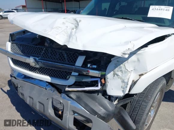 ✅ 2004 Chevrolet Silverado 1500 Z71 • VIN: 2GCEK13T141424177 • Lot: 43448148. Wystawiony na IAAI z przebiegiem 266 413 mil. Bezpłatny archiwum sprzedaży aukcyjnych z USA i szczegółowy raport historii pojazdu na DreamBid. Zdjęcie 6.