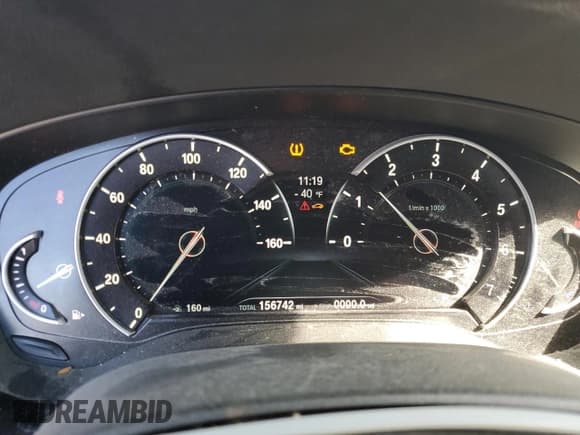 ✅ 2017 BMW 5 Series 540i xDrive • VIN: WBAJE7C3XHG886784 • Лот: 92068935. Опубликован ранее на Copart с пробегом 156 742 миль. Бесплатный доступ к архиву аукционных продаж из США и подробный отчёт об истории автомобиля на DreamBid. Изображение 9.