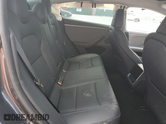 ✅ 2024 Tesla Model 3 • VIN: 5YJ3E1EA8RF749228 • Lot: 54073925. Wystawiony na Copart z przebiegiem 5 369 mil. Bezpłatny archiwum sprzedaży aukcyjnych z USA i szczegółowy raport historii pojazdu na DreamBid. Zdjęcie 10.