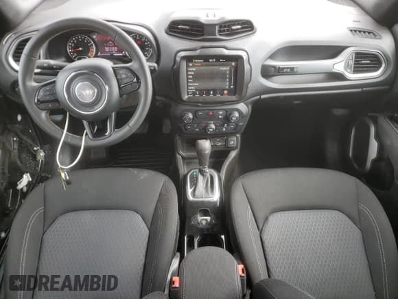 ✅ 2021 Jeep Renegade Latitude • VIN: ZACNJCBB9MPM48950 • Lot: 71739315. Listed on Copart with 44,759 mi. Free auction sales archive from the USA and detailed vehicle history report at DreamBid. Image 8.