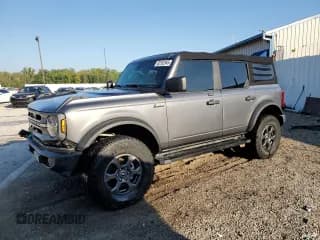 ✅ 2021 Ford Bronco • VIN: 1FMDE5BH8MLB06439 • Лот: 82162945. Опубликован ранее на Copart с пробегом 39 199 миль. Бесплатный доступ к архиву аукционных продаж из США и подробный отчёт об истории автомобиля на DreamBid. Изображение 1.