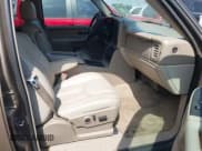 ✅ 2003 Chevrolet Suburban LT • VIN: 1GNEC16Z83J191651 • Лот: 42309641. Опубликован ранее на IAAI с пробегом Не указан. Бесплатный доступ к архиву аукционных продаж из США и подробный отчёт об истории автомобиля на DreamBid. Изображение 5.