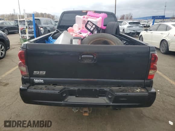 ✅ 2005 Chevrolet Silverado SS • VIN: 2GCEK19N751150820 • Лот: 77775794. Опубликован ранее на Copart с пробегом Не указан. Бесплатный доступ к архиву аукционных продаж из США и подробный отчёт об истории автомобиля на DreamBid. Изображение 6.
