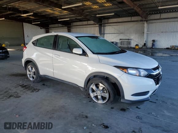✅ 2018 Honda HR-V LX • VIN: 3CZRU6H37JM708980 • Lot: 82355455. Listed on Copart with 50,356 mi. Free auction sales archive from the USA and detailed vehicle history report at DreamBid. Image 4.