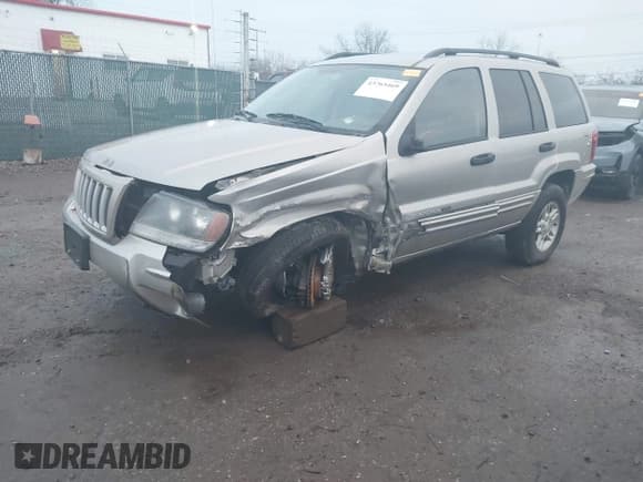 ✅ 2004 Jeep Grand Cherokee Laredo • VIN: 1J8GW48N04C136131 • Lot: 43765469. Listed on IAAI with 139,461 mi. Free auction sales archive from the USA and detailed vehicle history report at DreamBid. Image 2.