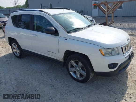 ✅ 2011 Jeep Compass Limited • VIN: 1J4NT5FB9BD236543 • Lot: 42293075. Listed on IAAI with 151,805 mi. Free auction sales archive from the USA and detailed vehicle history report at DreamBid. Image 1.