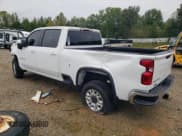 ✅ 2024 Chevrolet Silverado 2500HD LT • VIN: 1GC4YNEY7RF101276 • Lot: 82091005. Wystawiony na Copart z przebiegiem 45 100 mil. Bezpłatny archiwum sprzedaży aukcyjnych z USA i szczegółowy raport historii pojazdu na DreamBid. Zdjęcie 2.