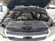 ✅ 2008 Chevrolet Suburban 2LT • VIN: 1GNFK16328R193634 • Lot: 68741644. Wystawiony na Copart z przebiegiem 265 320 mil. Bezpłatny archiwum sprzedaży aukcyjnych z USA i szczegółowy raport historii pojazdu na DreamBid. Zdjęcie 12.