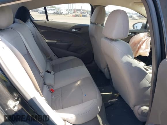 ✅ 2017 Chevrolet Cruze LS • VIN: 1G1BC5SM4H7221982 • Lot: 43551542. Listed on IAAI with 83,751 mi. Free auction sales archive from the USA and detailed vehicle history report at DreamBid. Image 8.