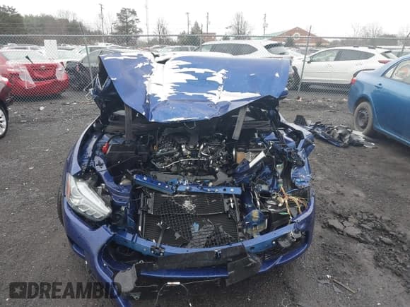 ✅ 2017 Maserati Ghibli S Q4 • VIN: ZAM57RTS5H1218603 • Lot: 41718104. Wystawiony na IAAI z przebiegiem 430 301 mil. Bezpłatny archiwum sprzedaży aukcyjnych z USA i szczegółowy raport historii pojazdu na DreamBid. Zdjęcie 12.