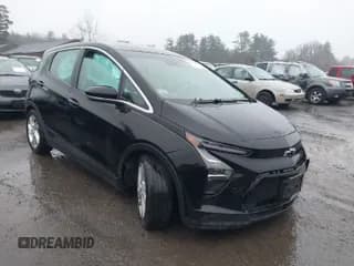 ✅ 2023 Chevrolet Bolt EV 1LT • VIN: 1G1FW6S02P4111699 • Lot: 41943946. Wystawiony na IAAI z przebiegiem 57 343 mil. Bezpłatny archiwum sprzedaży aukcyjnych z USA i szczegółowy raport historii pojazdu na DreamBid. Zdjęcie 1.