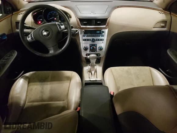 ✅ 2008 Chevrolet Malibu 2LT • VIN: 1G1ZJ57788F250897 • Lot: 68313825. Wystawiony na Copart z przebiegiem 187 928 mil. Bezpłatny archiwum sprzedaży aukcyjnych z USA i szczegółowy raport historii pojazdu na DreamBid. Zdjęcie 8.