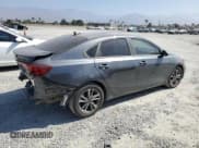 ✅ 2023 Kia Forte LXS • VIN: 3KPF24AD6PE543450 • Lot: 68782825. Wystawiony na Copart z przebiegiem 72 402 mil. Bezpłatny archiwum sprzedaży aukcyjnych z USA i szczegółowy raport historii pojazdu na DreamBid. Zdjęcie 3.