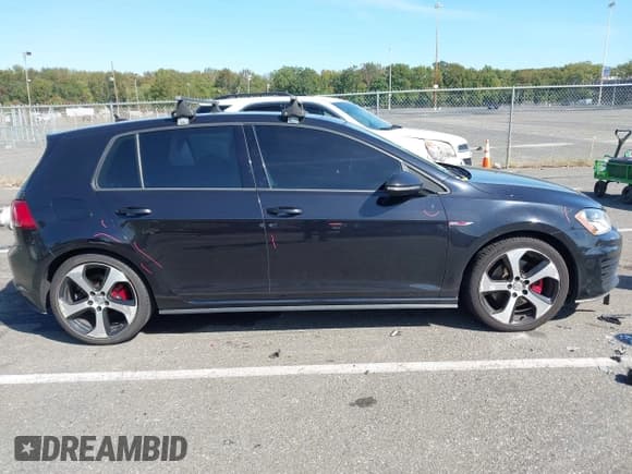 ✅ 2015 Volkswagen Golf GTI S • VIN: 3VW4T7AU2FM105256 • Лот: 43343301. Опубликован ранее на IAAI с пробегом 156 394 миль. Бесплатный доступ к архиву аукционных продаж из США и подробный отчёт об истории автомобиля на DreamBid. Изображение 13.