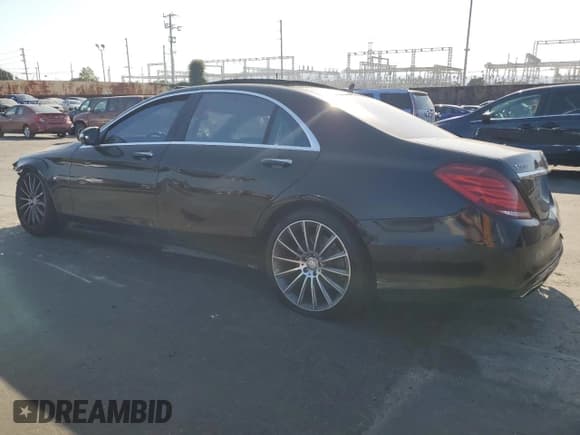 ✅ 2014 Mercedes-Benz S 550 • VIN: WDDUG8CB5EA049436 • Lot: 71761054. Listed on Copart with 111,106 mi. Free auction sales archive from the USA and detailed vehicle history report at DreamBid. Image 2.