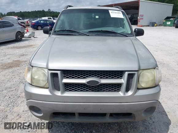 ✅ 2003 Ford Explorer Sport Trac XLS • VIN: 1FMZU77E23UA64779 • Lot: 42241409. Wystawiony na IAAI z przebiegiem 212 608 mil. Bezpłatny archiwum sprzedaży aukcyjnych z USA i szczegółowy raport historii pojazdu na DreamBid. Zdjęcie 6.