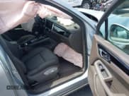 ✅ 2022 Porsche Macan • VIN: WP1AA2A57NLB04304 • Lot: 42777730. Wystawiony na IAAI z przebiegiem 12 986 mil. Bezpłatny archiwum sprzedaży aukcyjnych z USA i szczegółowy raport historii pojazdu na DreamBid. Zdjęcie 5.