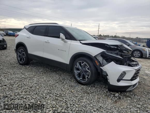✅ 2023 Chevrolet Blazer LT • VIN: 3GNKBDR47PS185075 • Lot: 45963855. Listed on Copart with 35,708 mi. Free auction sales archive from the USA and detailed vehicle history report at DreamBid. Image 4.