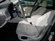 ✅ 2017 Jaguar XF 20d Premium • VIN: SAJBD4BNXHCY43177 • Lot: 68229995. Listed on Copart with 70,143 mi. Free auction sales archive from the USA and detailed vehicle history report at DreamBid. Image 7.