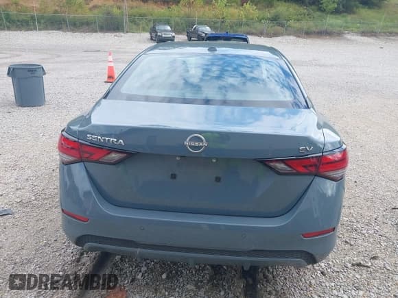 ✅ 2024 Nissan Sentra SV • VIN: 3N1AB8CV0RY304875 • Lot: 43307448. Wystawiony na IAAI z przebiegiem 30 416 mil. Bezpłatny archiwum sprzedaży aukcyjnych z USA i szczegółowy raport historii pojazdu na DreamBid. Zdjęcie 17.