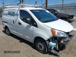 ✅ 2020 Nissan NV200 SV • VIN: 3N6CM0KN4LK693367 • Lot: 42637466. Wystawiony na IAAI z przebiegiem 138 949 mil. Bezpłatny archiwum sprzedaży aukcyjnych z USA i szczegółowy raport historii pojazdu na DreamBid. Zdjęcie 1.