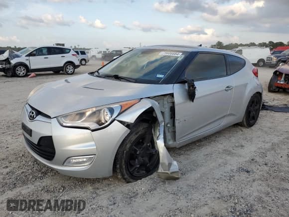 ✅ 2012 Hyundai Veloster w/Red Int • VIN: KMHTC6AD3CU022771 • Lot: 79606664. Wystawiony na Copart z przebiegiem 98 480 mil. Bezpłatny archiwum sprzedaży aukcyjnych z USA i szczegółowy raport historii pojazdu na DreamBid. Zdjęcie 1.
