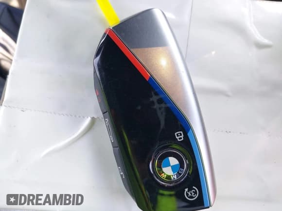 ✅ 2024 BMW X5 xDrive40i • VIN: 5UX23EU08R9U79833 • Lot: 42597277. Listed on IAAI with 25,647 mi. Free auction sales archive from the USA and detailed vehicle history report at DreamBid. Image 11.