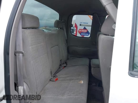 ✅ 2003 Toyota Tundra SR5 • VIN: 5TBRN34103S347917 • Lot: 42083454. Listed on IAAI with 324,185 mi. Free auction sales archive from the USA and detailed vehicle history report at DreamBid. Image 8.