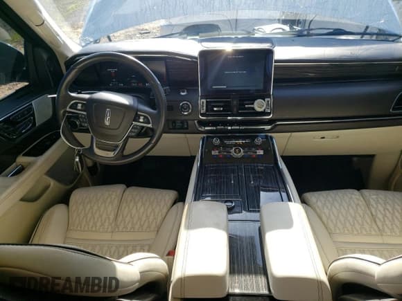 ✅ 2021 Lincoln Navigator Black Label • VIN: 5LMJJ2TT5MEL08415 • Lot: 52850085. Wystawiony na Copart z przebiegiem 51 186 mil. Bezpłatny archiwum sprzedaży aukcyjnych z USA i szczegółowy raport historii pojazdu na DreamBid. Zdjęcie 8.