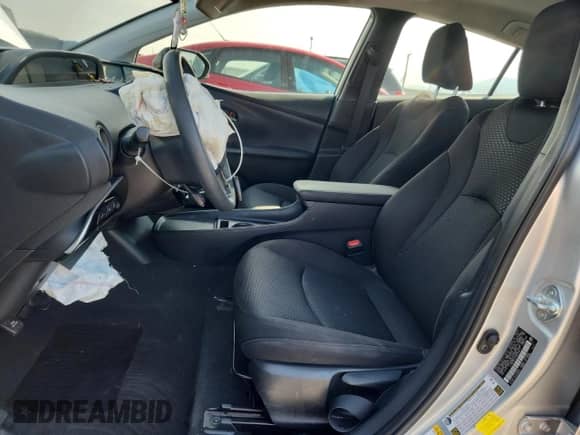 2021 Toyota Prius L Eco with VIN JTDKAMFU1M3150517, listed as a Copart auction lot 70697765 with 107,800 mi miles and Salvage title. Bid and sale history available at DreamBid. Image 7.