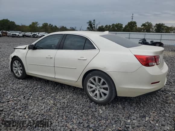 ✅ 2014 Chevrolet Malibu LT • VIN: 1G11E5SL4EF119953 • Lot: 87435085. Wystawiony na Copart z przebiegiem 304 460 mil mil. Skorzystaj z bezpłatnego archiwum sprzedaży aukcyjnych z USA i zobacz szczegółowy raport historii pojazdu na DreamBid. Zdjęcie 2.