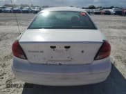 ✅ 2003 Ford Taurus SE Standard • VIN: 1FAFP53U23A194519 • Lot: 81839955. Wystawiony na Copart z przebiegiem 116 752 mil. Bezpłatny archiwum sprzedaży aukcyjnych z USA i szczegółowy raport historii pojazdu na DreamBid. Zdjęcie 6.