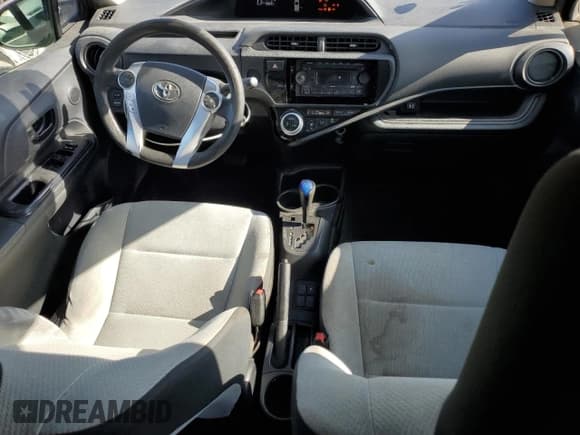 ✅ 2015 Toyota Prius One • VIN: JTDKDTB37F1583854 • Lot: 92888435. Listed on Copart with 162,278 mi. Free auction sales archive from the USA and detailed vehicle history report at DreamBid. Image 8.