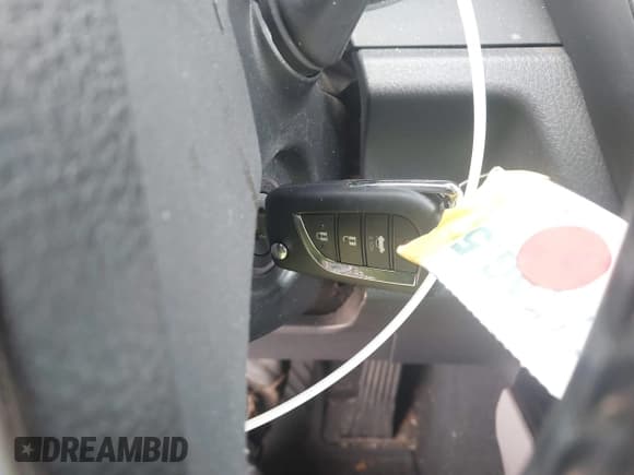 ✅ 2020 Toyota Camry SE • VIN: 4T1G11AK4LU351293 • Lot: 43426660. Listed on IAAI with 187,735 mi. Free auction sales archive from the USA and detailed vehicle history report at DreamBid. Image 11.