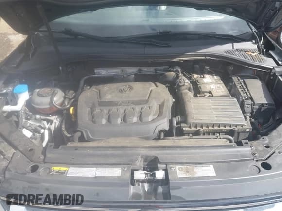 ✅ 2019 Volkswagen Tiguan SE • VIN: 3VV2B7AX7KM027222 • Lot: 43357635. Wystawiony na IAAI z przebiegiem 86 961 mil. Bezpłatny archiwum sprzedaży aukcyjnych z USA i szczegółowy raport historii pojazdu na DreamBid. Zdjęcie 10.