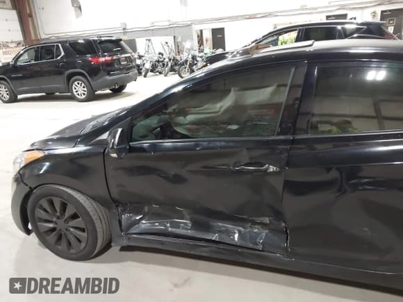 ✅ 2013 Hyundai Elantra GLS • VIN: KMHDH4AE9DU008412 • Lot: 43469619. Listed on IAAI with 177,077 mi. Free auction sales archive from the USA and detailed vehicle history report at DreamBid. Image 6.