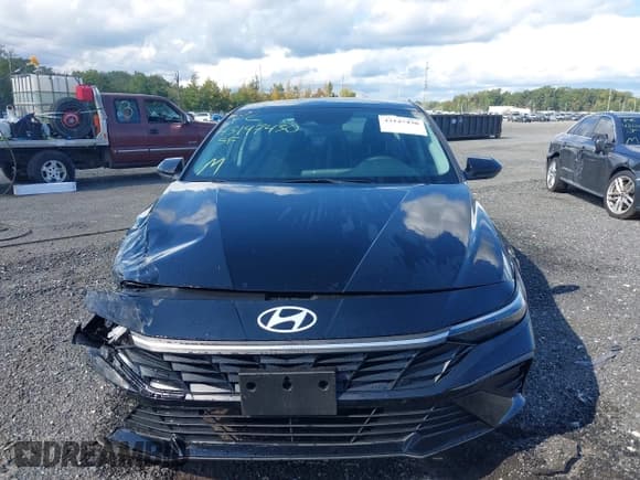 ✅ 2024 Hyundai Elantra SEL • VIN: KMHLM4DG0RU813985 • Lot: 43147430. Listed on IAAI with 50,407 mi. Free auction sales archive from the USA and detailed vehicle history report at DreamBid. Image 12.