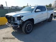 ✅ 2025 Toyota Tacoma SR • VIN: 3TYLB5JN7ST067889 • Лот: 42444254. Опубликован ранее на IAAI с пробегом 5 786 миль. Бесплатный доступ к архиву аукционных продаж из США и подробный отчёт об истории автомобиля на DreamBid. Изображение 18.
