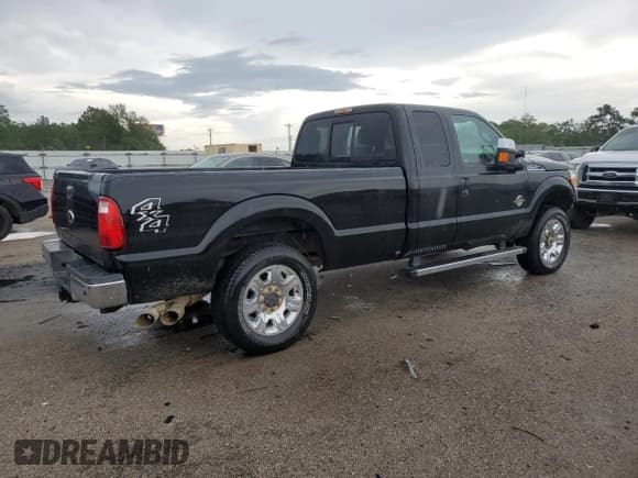 ✅ 2012 Ford F-250 XL • VIN: 1FT7X2BT9CEC29023 • Lot: 64811255. Wystawiony na Copart z przebiegiem 205 247 mil. Bezpłatny archiwum sprzedaży aukcyjnych z USA i szczegółowy raport historii pojazdu na DreamBid. Zdjęcie 3.