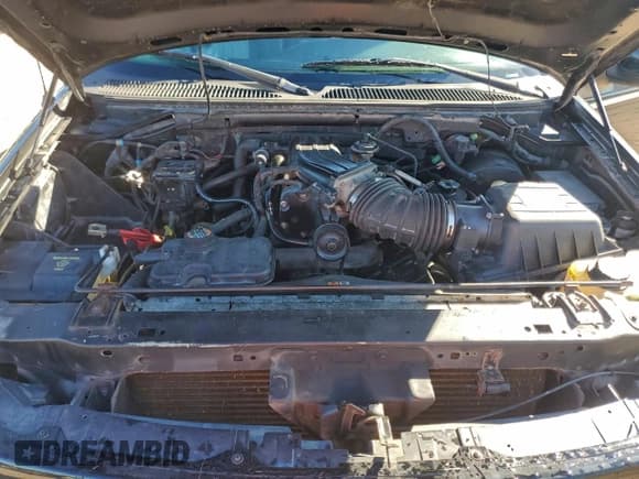 ✅ 2003 Ford F-150 Harley-Davidson • VIN: 1FTRW07343KD83293 • Лот: 94547995. Опубликован ранее на Copart с пробегом 176 233 миль. Бесплатный доступ к архиву аукционных продаж из США и подробный отчёт об истории автомобиля на DreamBid. Изображение 11.