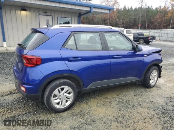 ✅ 2020 Hyundai Venue SEL • VIN: KMHRC8A36LU032059 • Lot: 81512084. Listed on Copart with 33,966 mi. Free auction sales archive from the USA and detailed vehicle history report at DreamBid. Image 3.