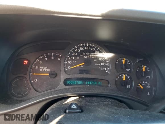 ✅ 2003 Chevrolet Suburban LT • VIN: 3GNEC16Z23G156024 • Лот: 86193834. Опубликован ранее на Copart с пробегом 144 718 миль. Бесплатный доступ к архиву аукционных продаж из США и подробный отчёт об истории автомобиля на DreamBid. Изображение 9.