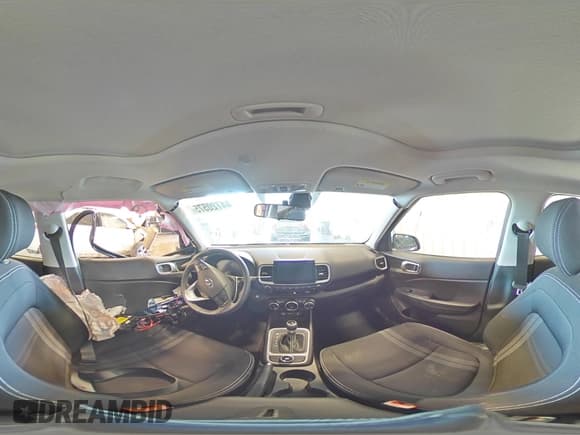 ✅ 2024 Hyundai Venue SEL • VIN: KMHRC8A30RU331698 • Lot: 44720575. Listed on Copart with 661 mi. Free auction sales archive from the USA and detailed vehicle history report at DreamBid. Image 15.