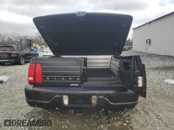 ✅ 2002 Lincoln Blackwood • VIN: 5LTEW05A72KJ01109 • Lot: 44192655. Listed on Copart with Not provided. Free auction sales archive from the USA and detailed vehicle history report at DreamBid. Image 6.