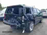 2020 Chevrolet Tahoe Premier z VIN 1GNSKCKJ4LR126699, wystawiony jako IAAI lot #39217949 z przebiegiem 83 245 mil mil oraz . Historia ofert i sprzedaży dostępna na DreamBid. Obrazek 6.