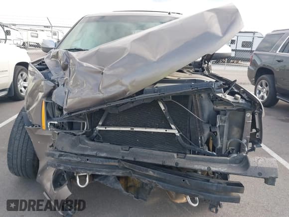 ✅ 2012 Chevrolet Tahoe LTZ • VIN: 1GNSKCE05CR148701 • Lot: 42544353. Listed on IAAI with Not provided. Free auction sales archive from the USA and detailed vehicle history report at DreamBid. Image 18.