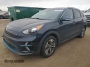 ✅ 2019 Kia Niro EX • VIN: KNDCC3LG7K5024400 • Лот: 77133654. Опубликован ранее на Copart с пробегом 107 979 миль. Бесплатный доступ к архиву аукционных продаж из США и подробный отчёт об истории автомобиля на DreamBid. Изображение 1.